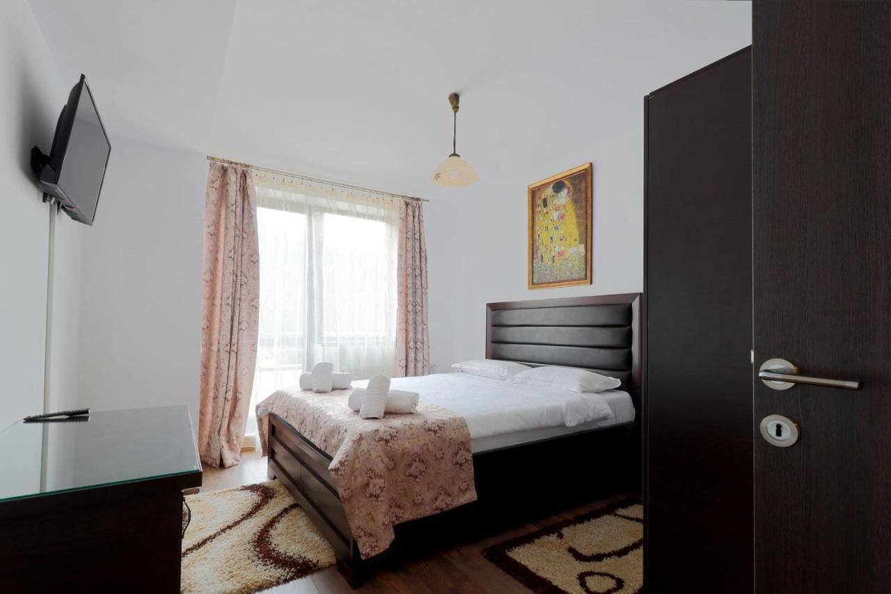 סינאיה Sofia Apartment מראה חיצוני תמונה