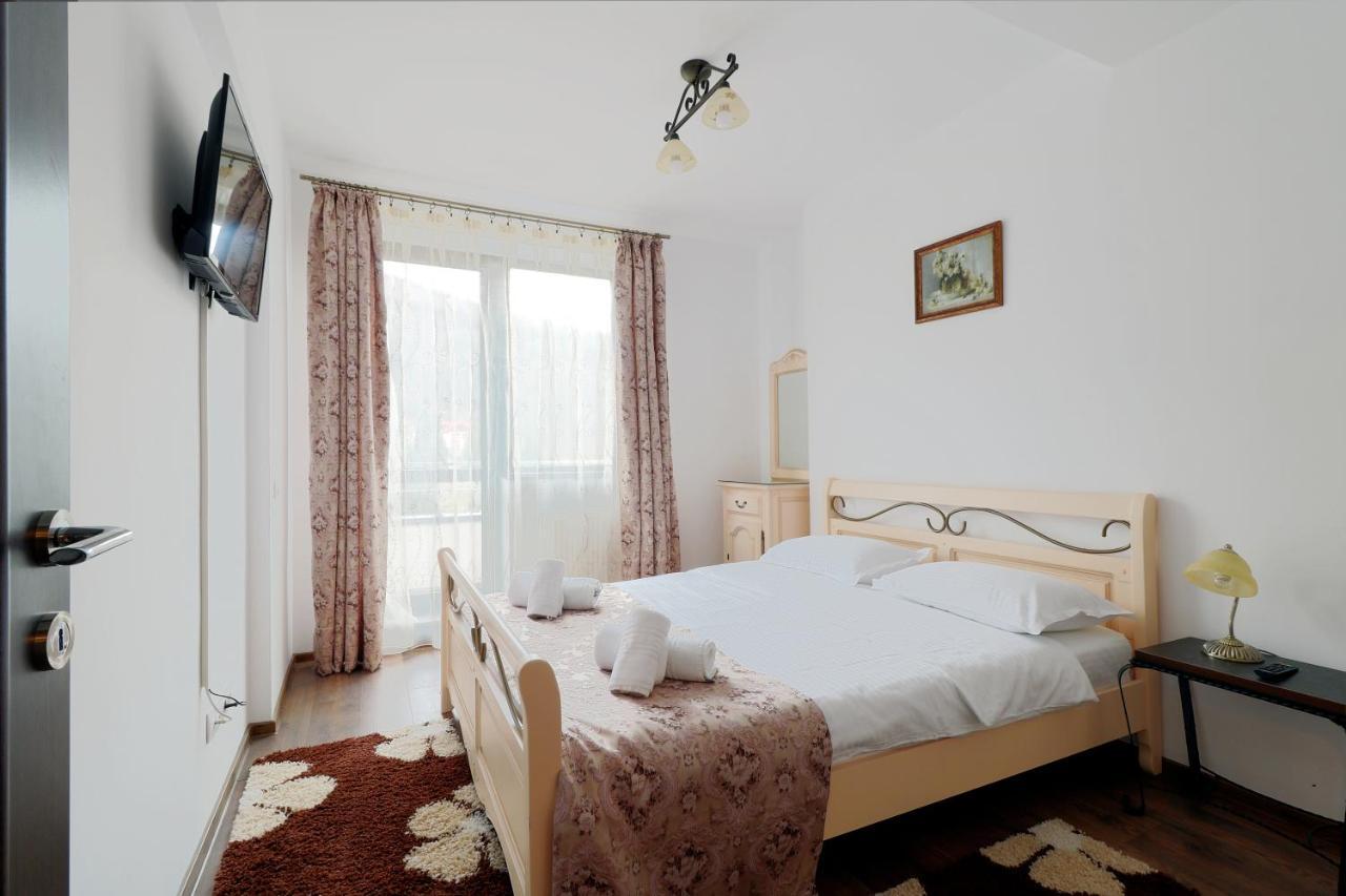 סינאיה Sofia Apartment מראה חיצוני תמונה